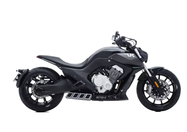 Мотоцикл Спорт-круизер Benda LFC700 (черный)