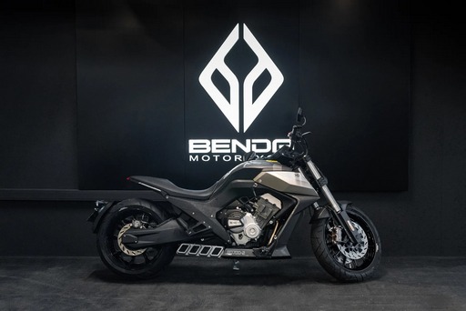 Мотоцикл Спорт-круизер Benda LFC700